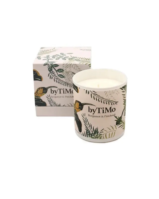 BERGAMOT & PATCHOULI SCENTED CANDLE  Bergamot & Patchouli