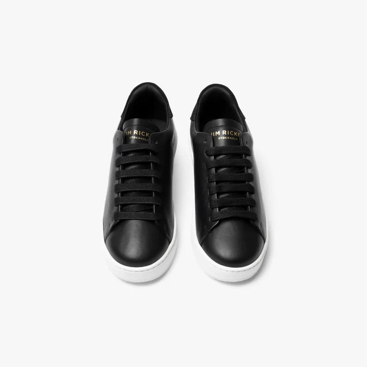 DEUCE COURT  Black