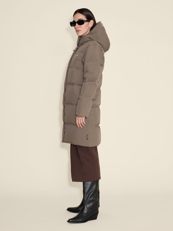 Loen Down Jacket  Taupe