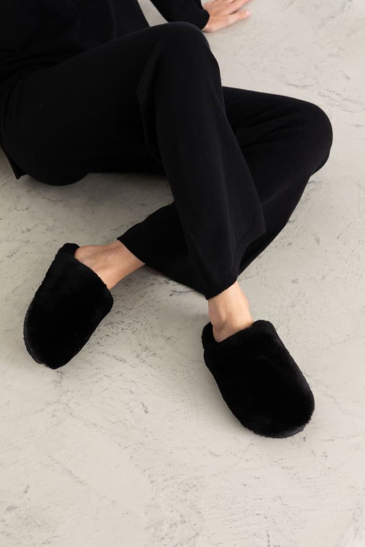 Cozy Slippers  Black