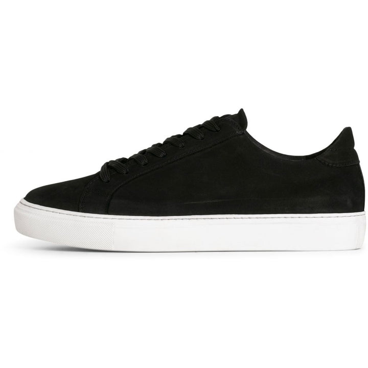 TYPE  Black Nubuck