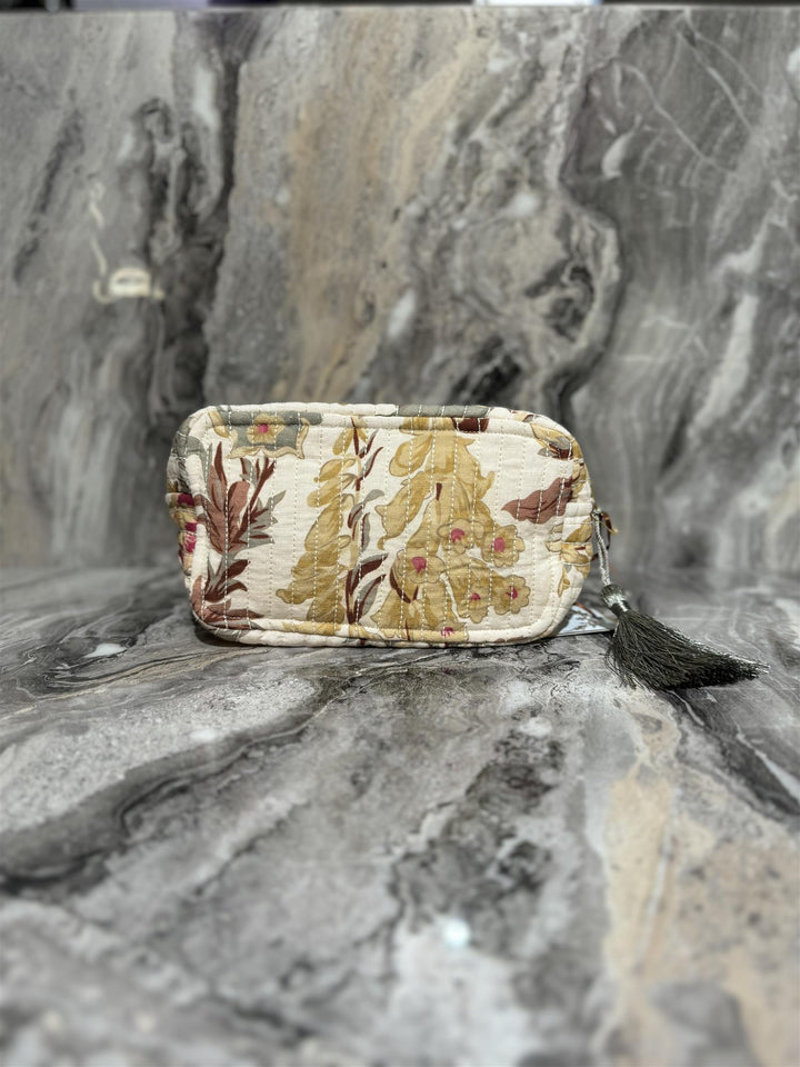 Cosmetic Bag Linen  Forest Flowers