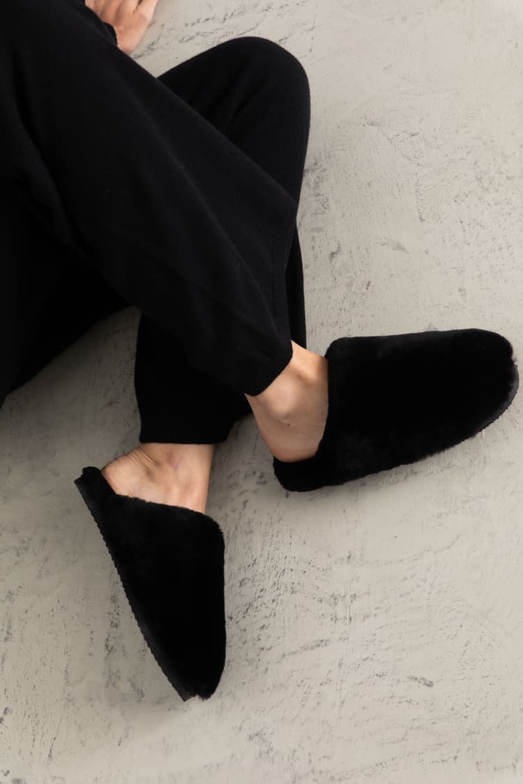 Cozy Slippers  Black