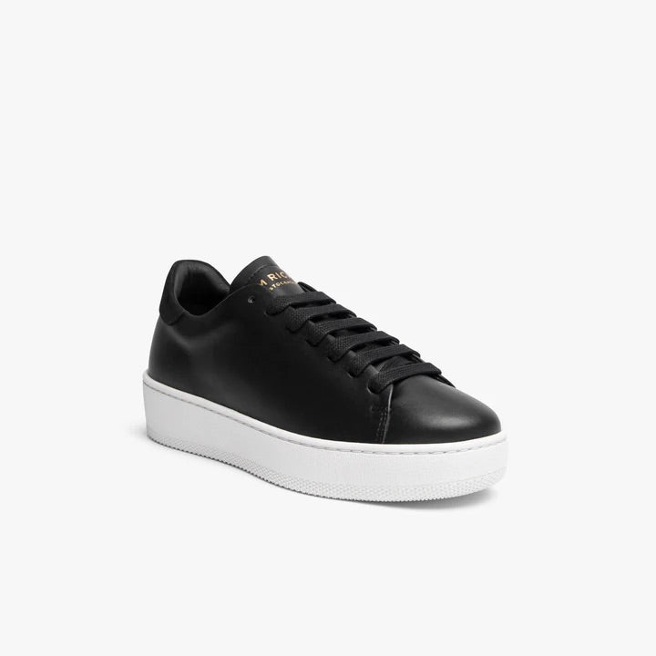 DEUCE COURT  Black