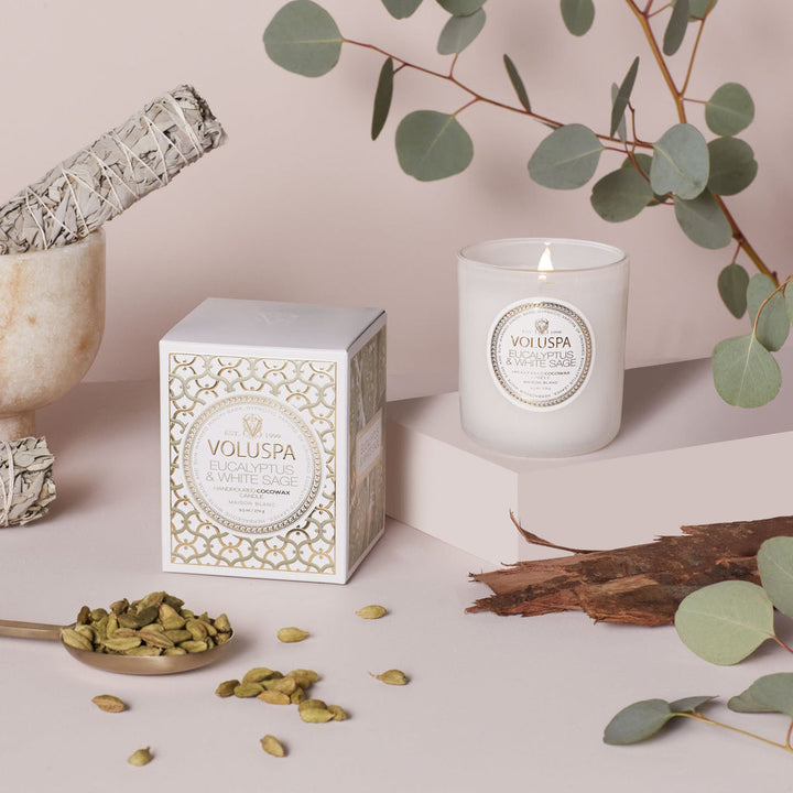 BOXED CANDLE 60T  Eucalyptus & White Sage