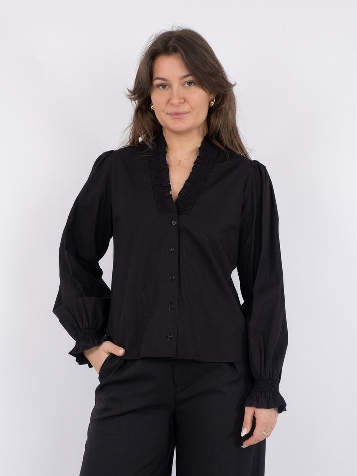 BRIELLE SOLID SHIRT  Black