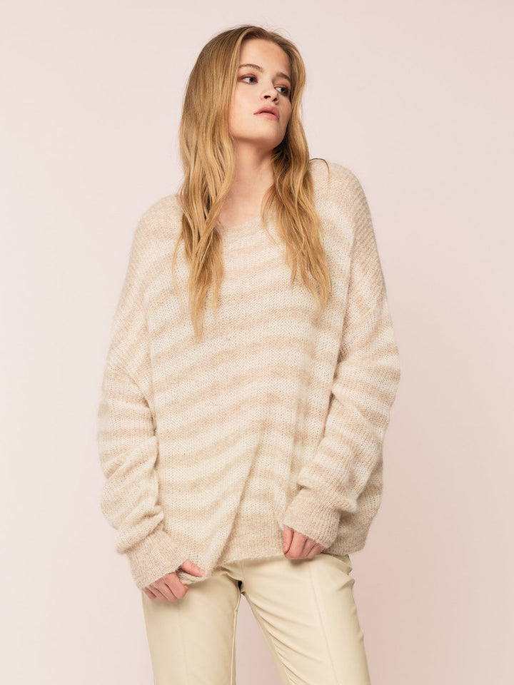 Flora RN Sweater  Beige Stripe