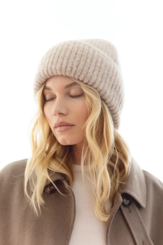 AYLA BEANIE  Light Taupe