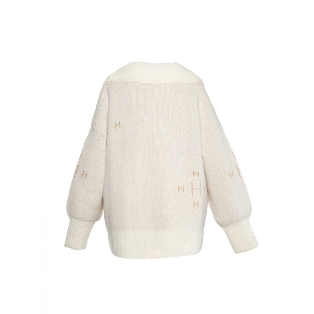 FAM V-neck Sweater  White Alyssum