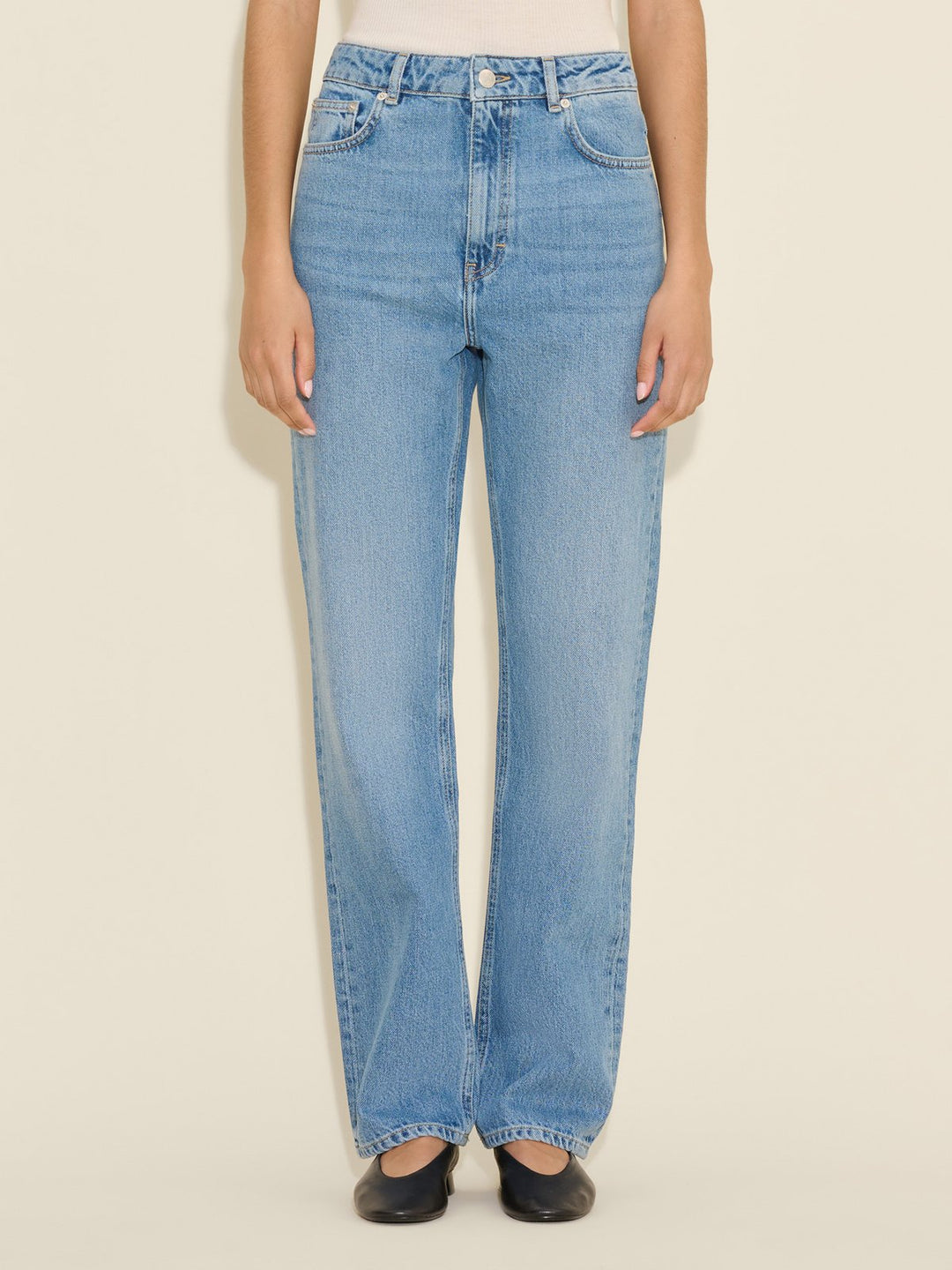 W Regular Jeans  Lt. Blue