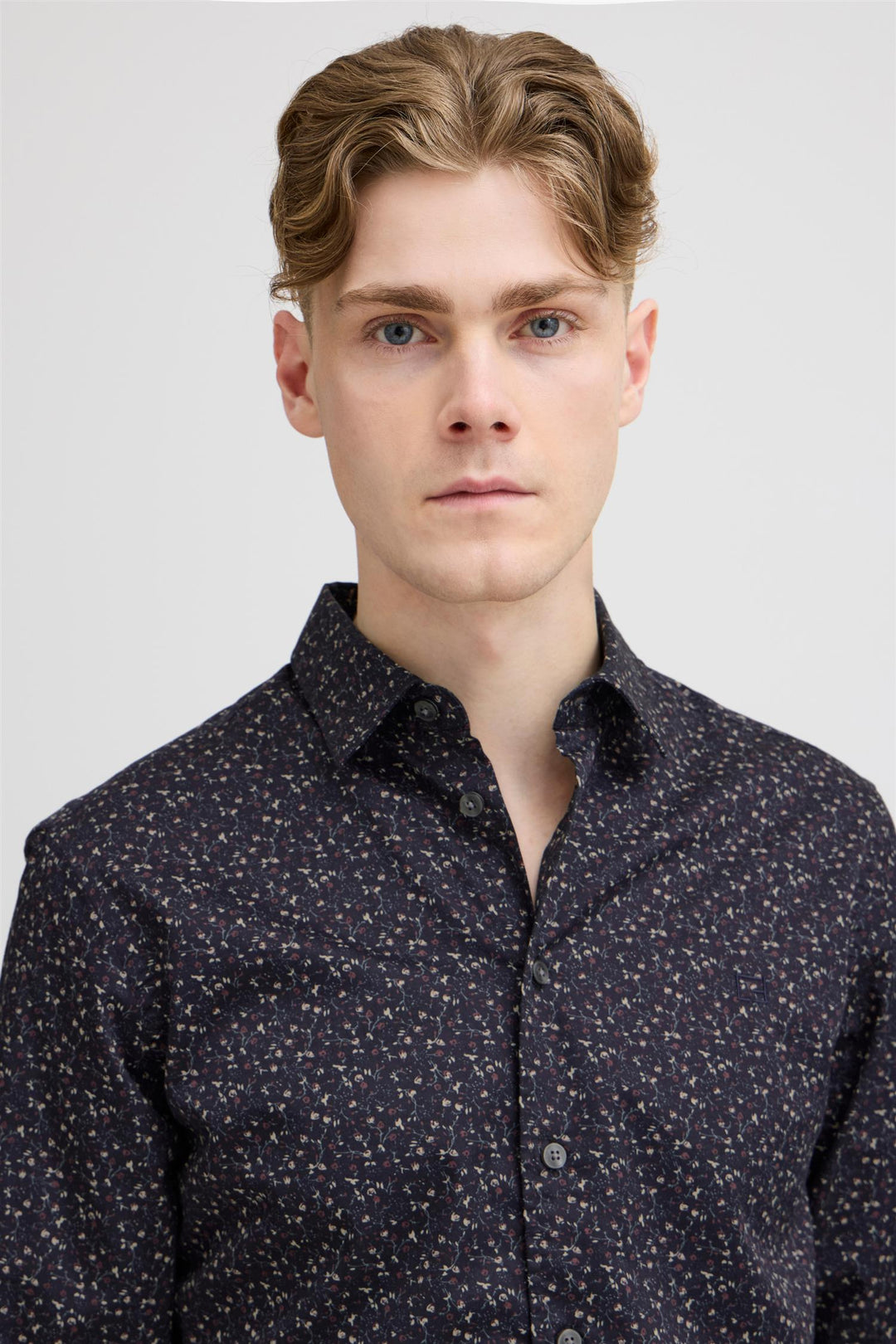 ANTON LS floral AOP shirt  Dark Navy