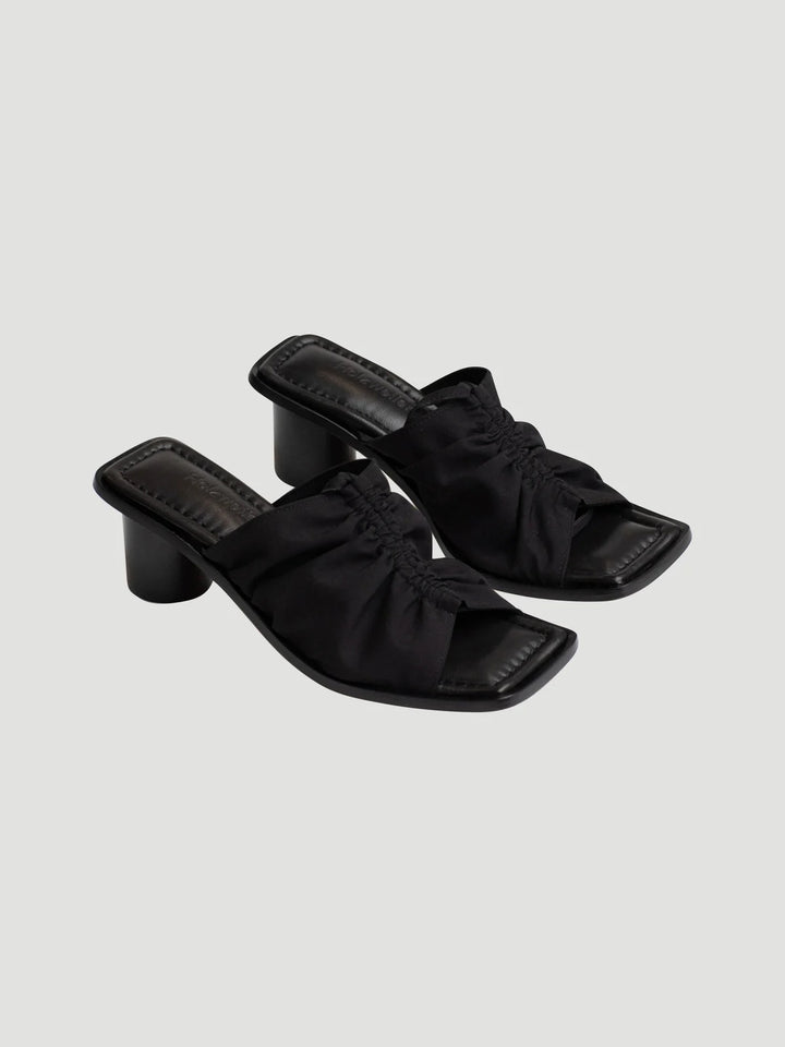 Goggo Mules  Black