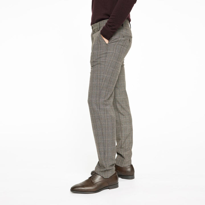 OSCAR 762  Light Brown Check