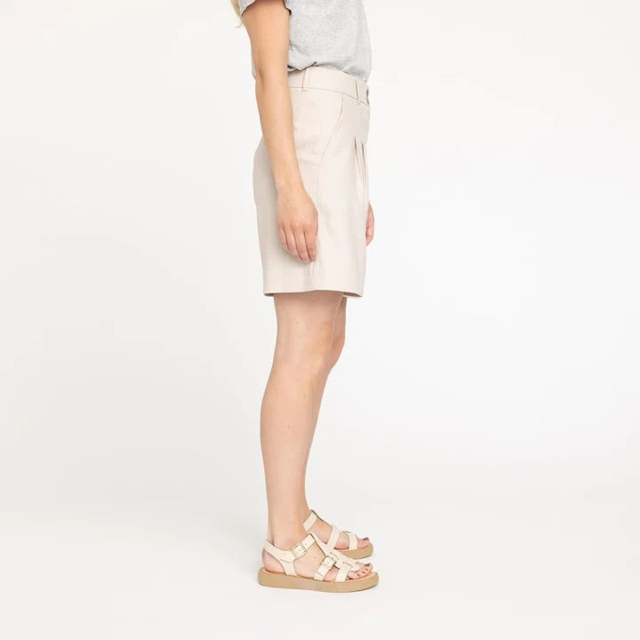 Karen Shorts  Sand Linen