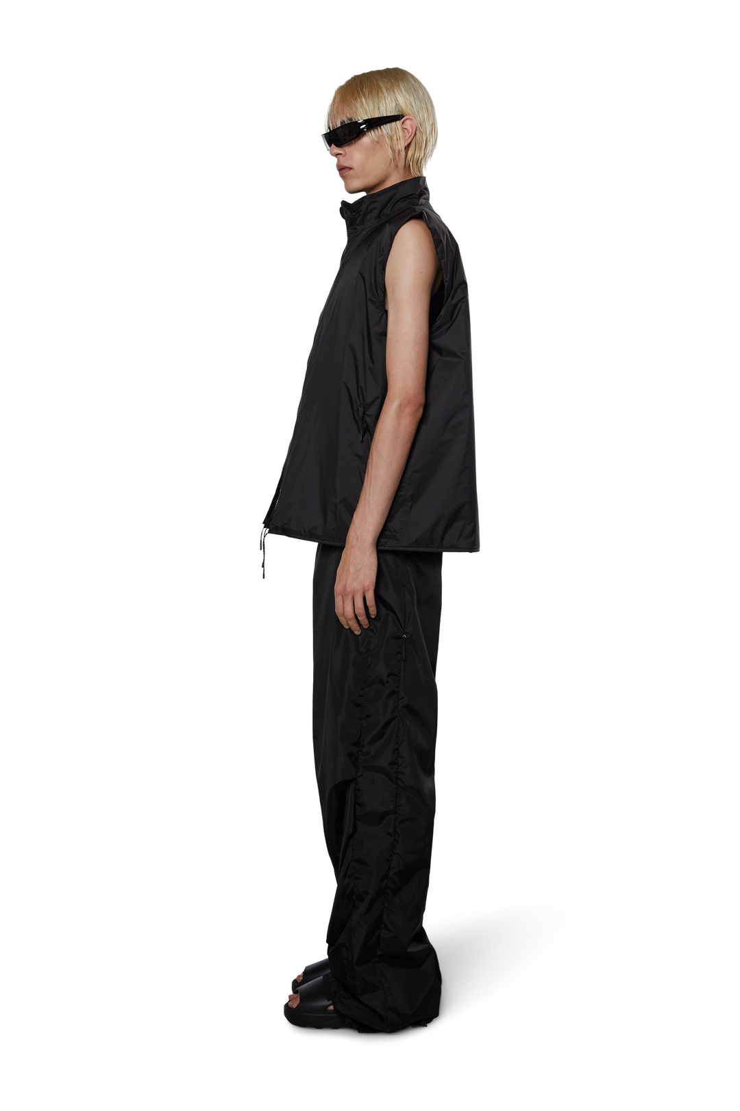 FUSE VEST  Black