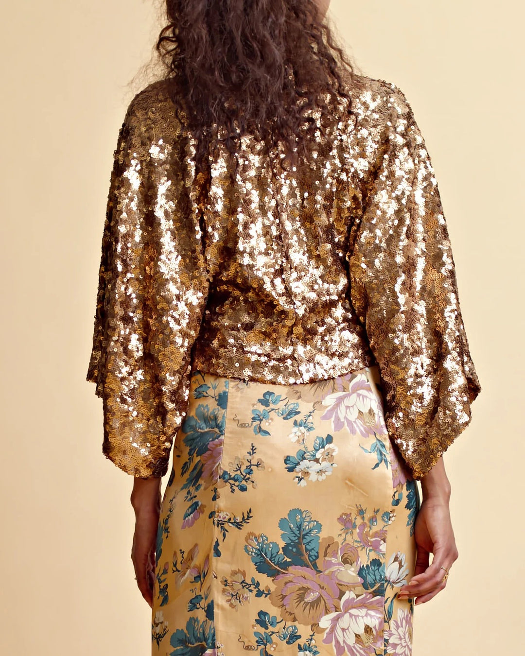 SEQUINS TOP  Golden